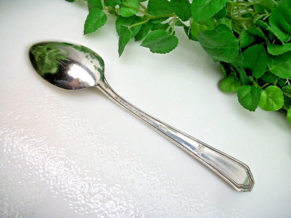 International Rogers CHALFONTE Silverplate 8 1/4" Solid Serving Spoon