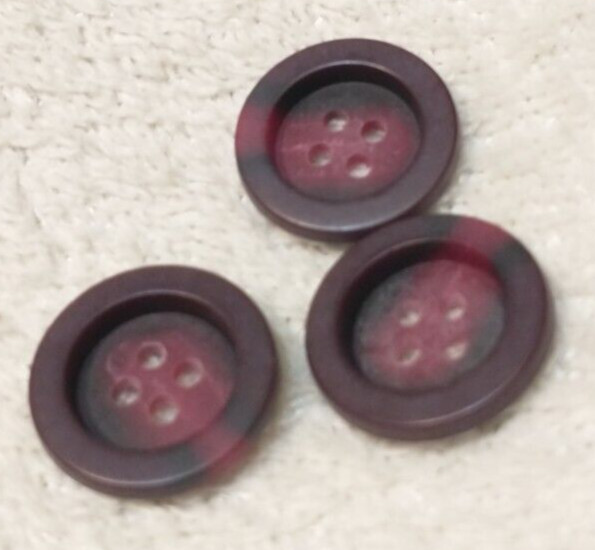 3 Reddish Black 4 Holed Colored Buttons Plastic  B1-72