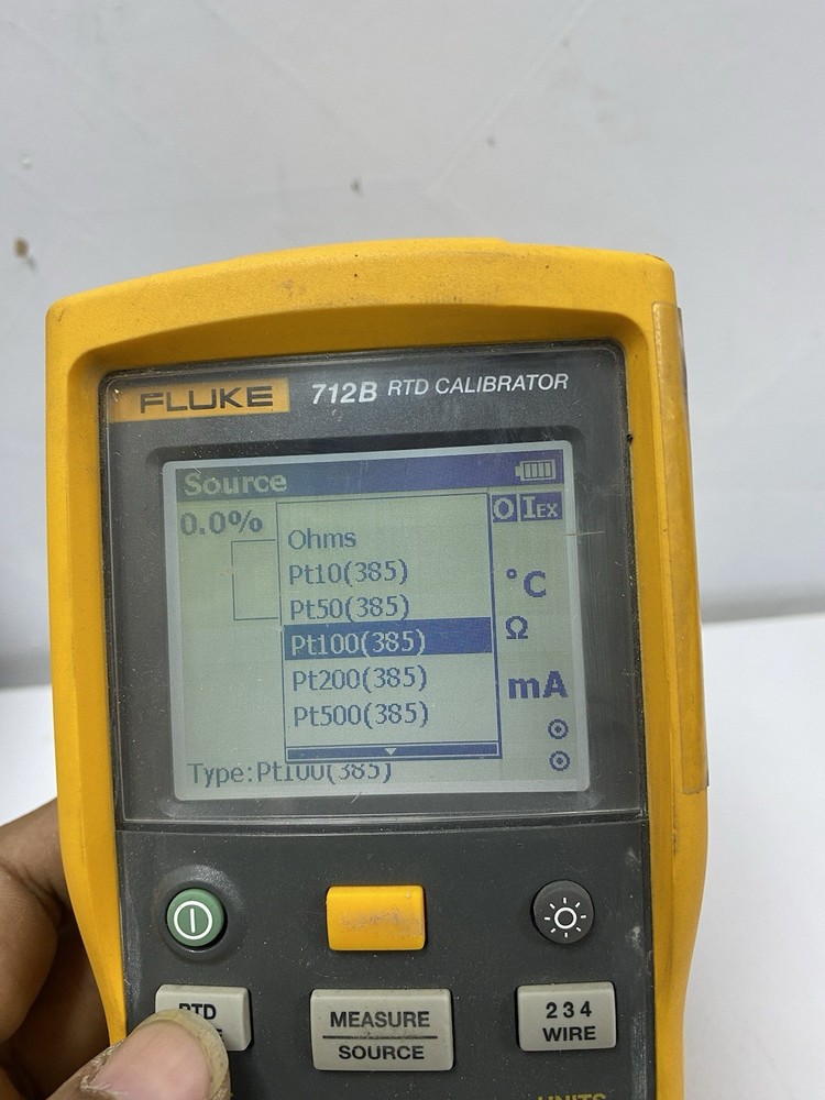 Fluke 712B RTD Temperature Calibrator