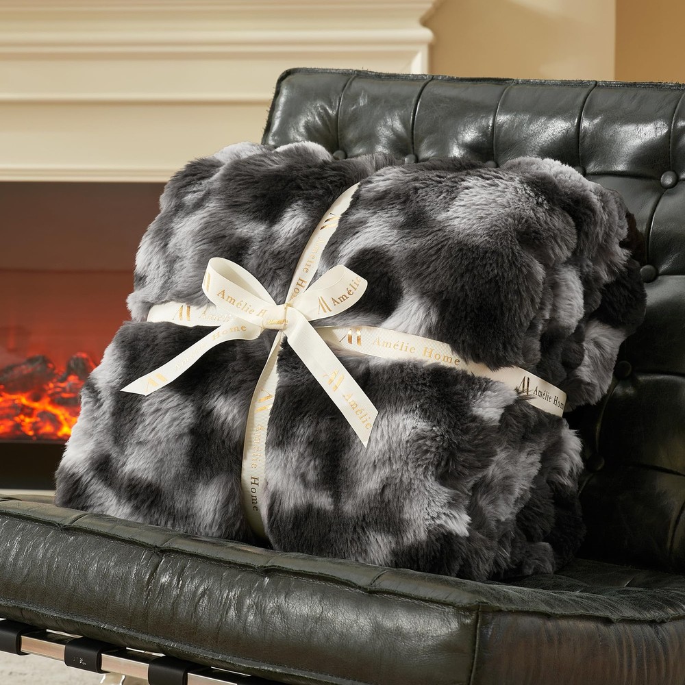 Faux Fur Throw Blanket for Couch, Ultra Soft Fuzzy Plush Bubble Throw for Sof...