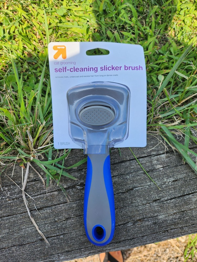 Up And Up Cat Brush