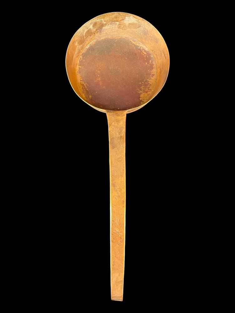 Antique Copper Saucepan w/ Long Handle 6.75" Diameter 2.75" Depth