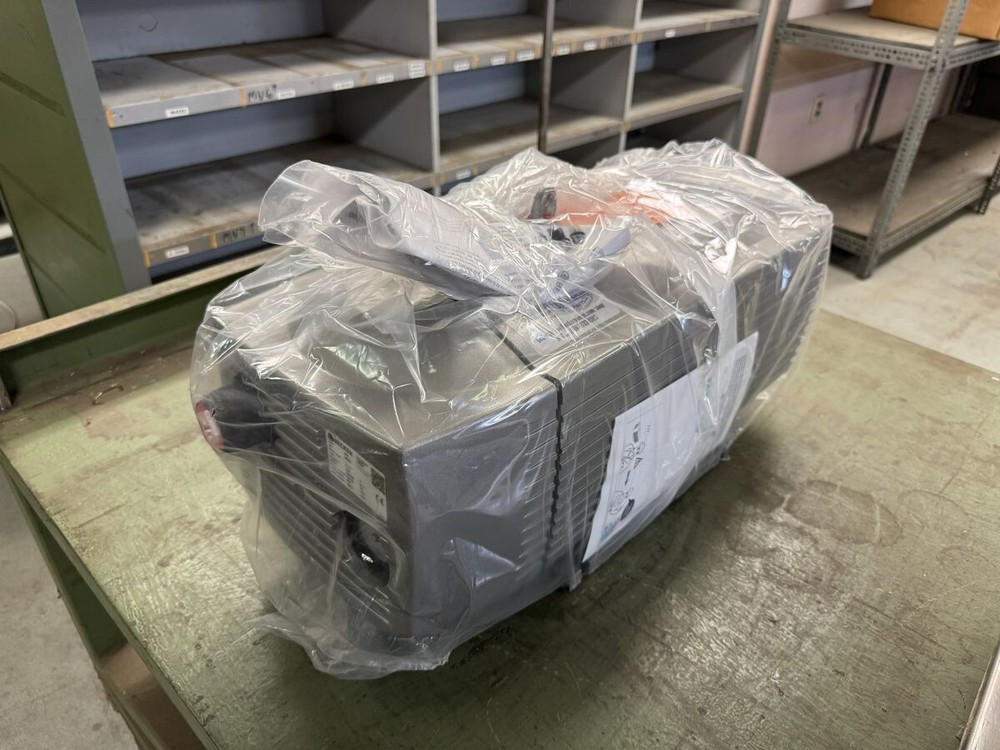Becker VT4.40 Vacuum Pump VT440 VT4.40