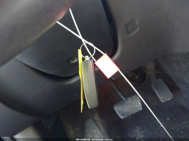 MDX 2017 Glove Box 4999948