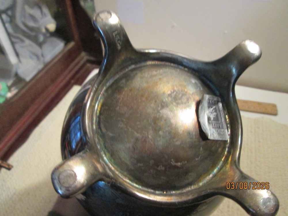 NATIONAL SILVER COMPANY TEA POT.