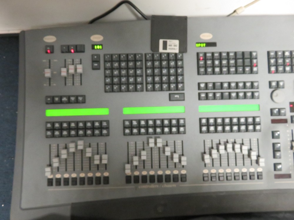 Compulite Sabre Lighting Console Lighting Controller Mixing Console