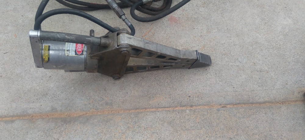 Amkus Rescue Systems Hydraulic