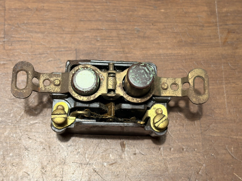 Vintage Push Button Light Switch Single-Pole ON/OFF Chicago standard