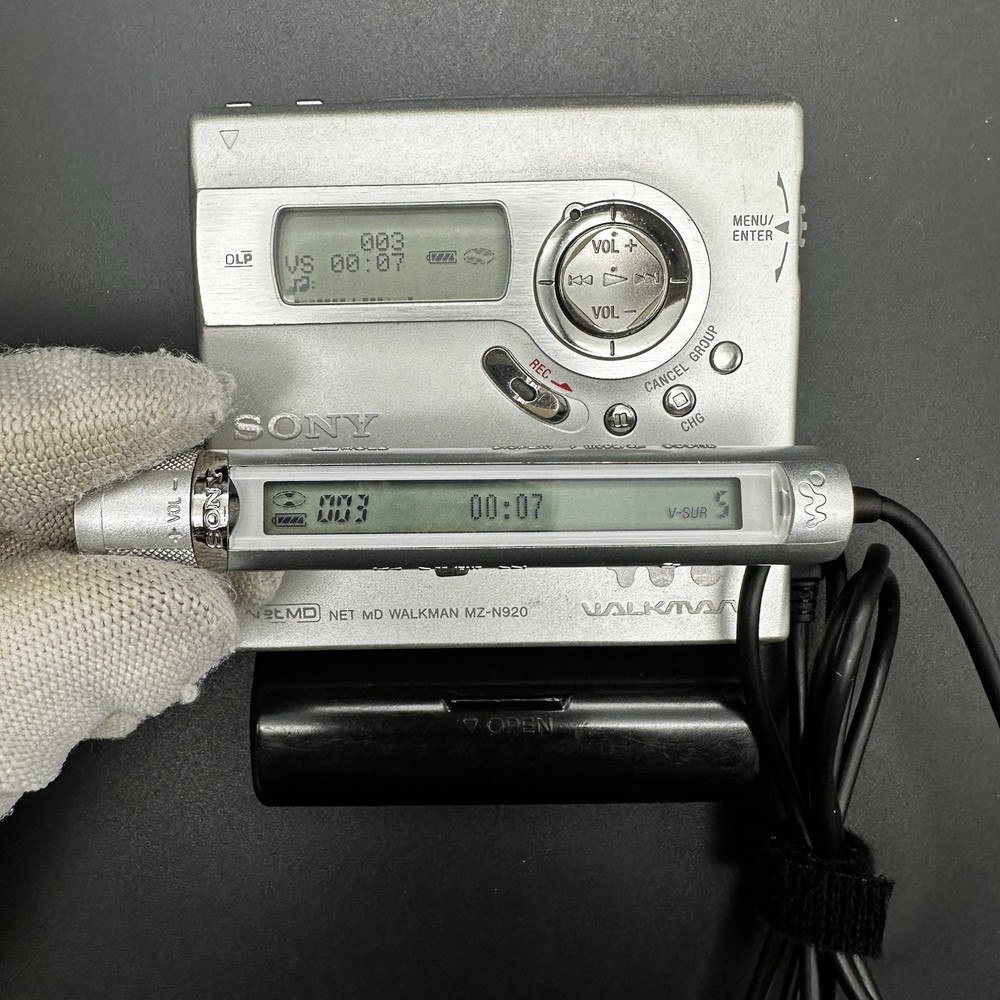 SONY MZ-N920 NET MD WALKMAN Silver Tested Working