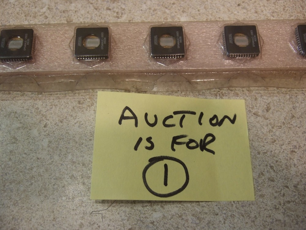 Altera EPS464JC-20ES Programmable Logic 44 pin package - NEW!