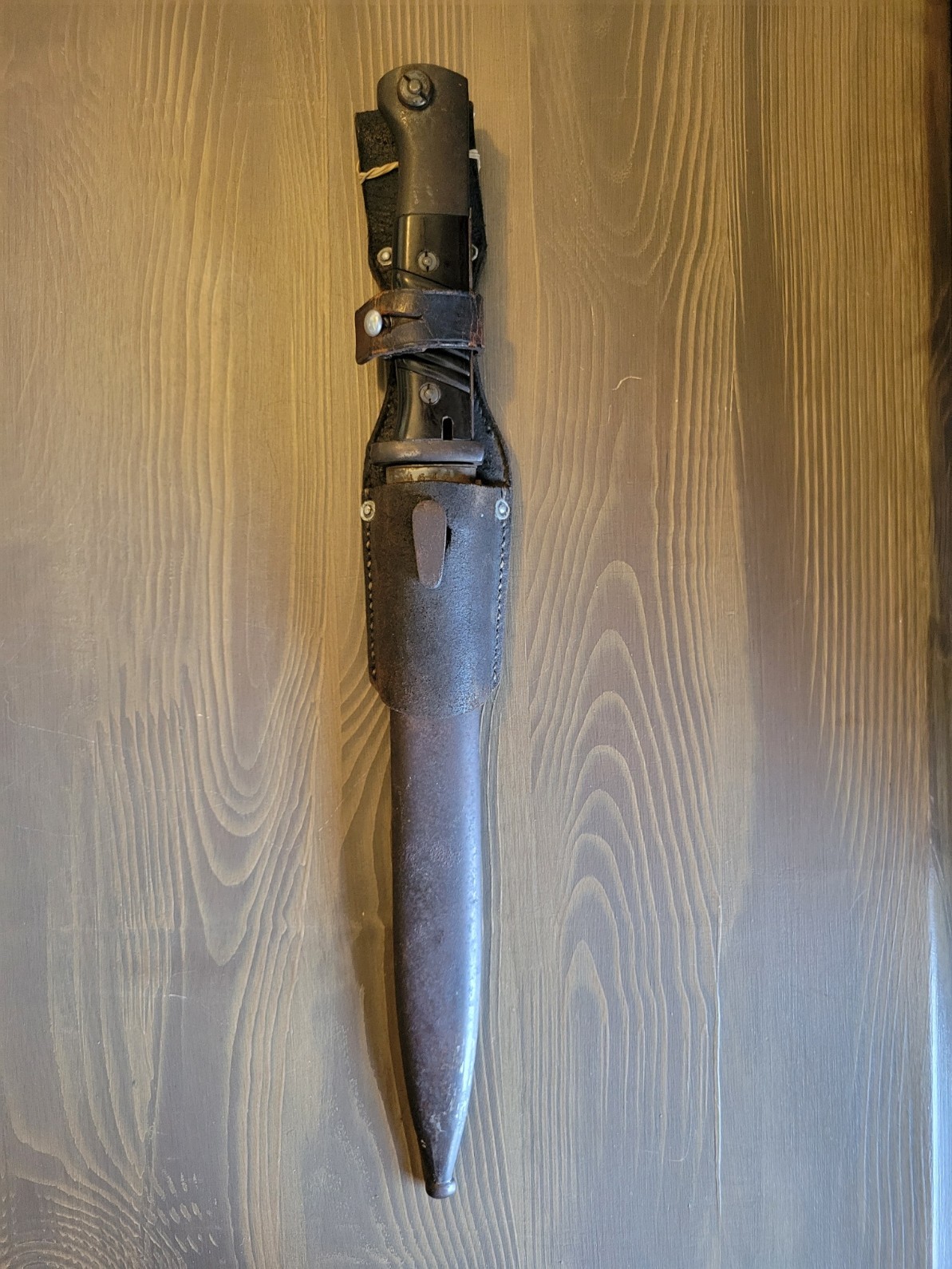 OUTSTANDING WWII German K98 Bayonet w/Matching Numbers & Frog