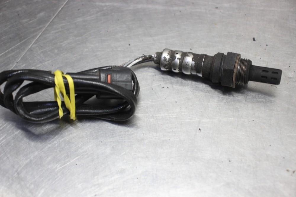 03-04 TRIUMPH DAYTONA 600 Oxygen O2 Sensor