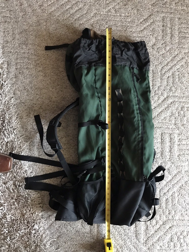 Camp Trails Scirocco 55 Internal Frame vintage Green Backpack