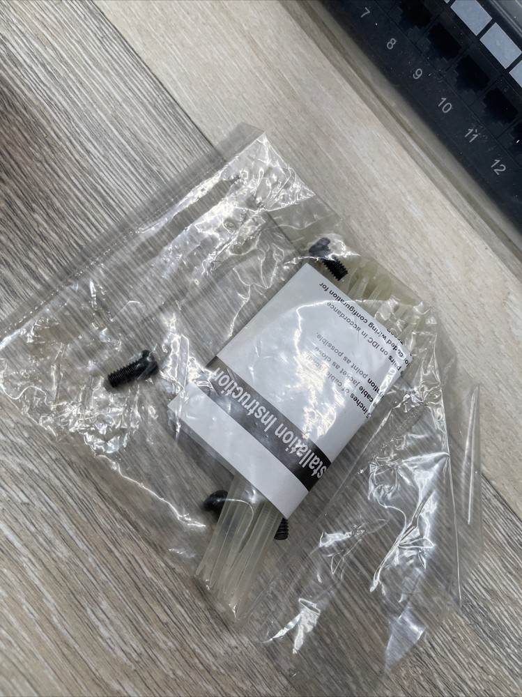 DataComm Electronics CAT5e 24 Port Patch Panel