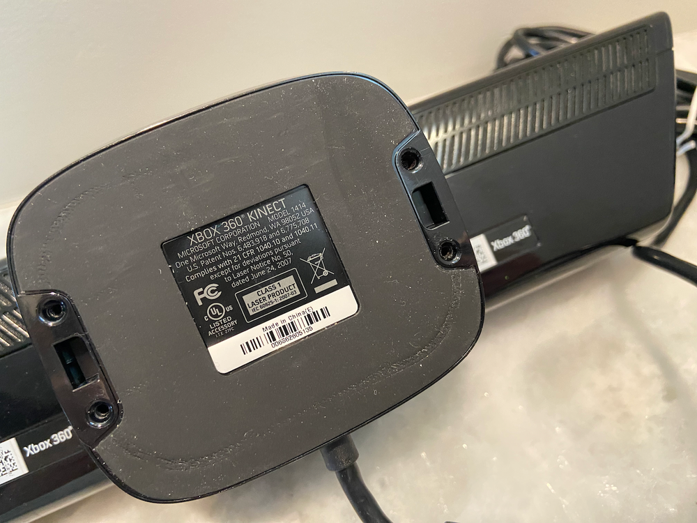 Microsoft 1414 Xbox 360 Kinect Sensor Bar with Power Supply - Black