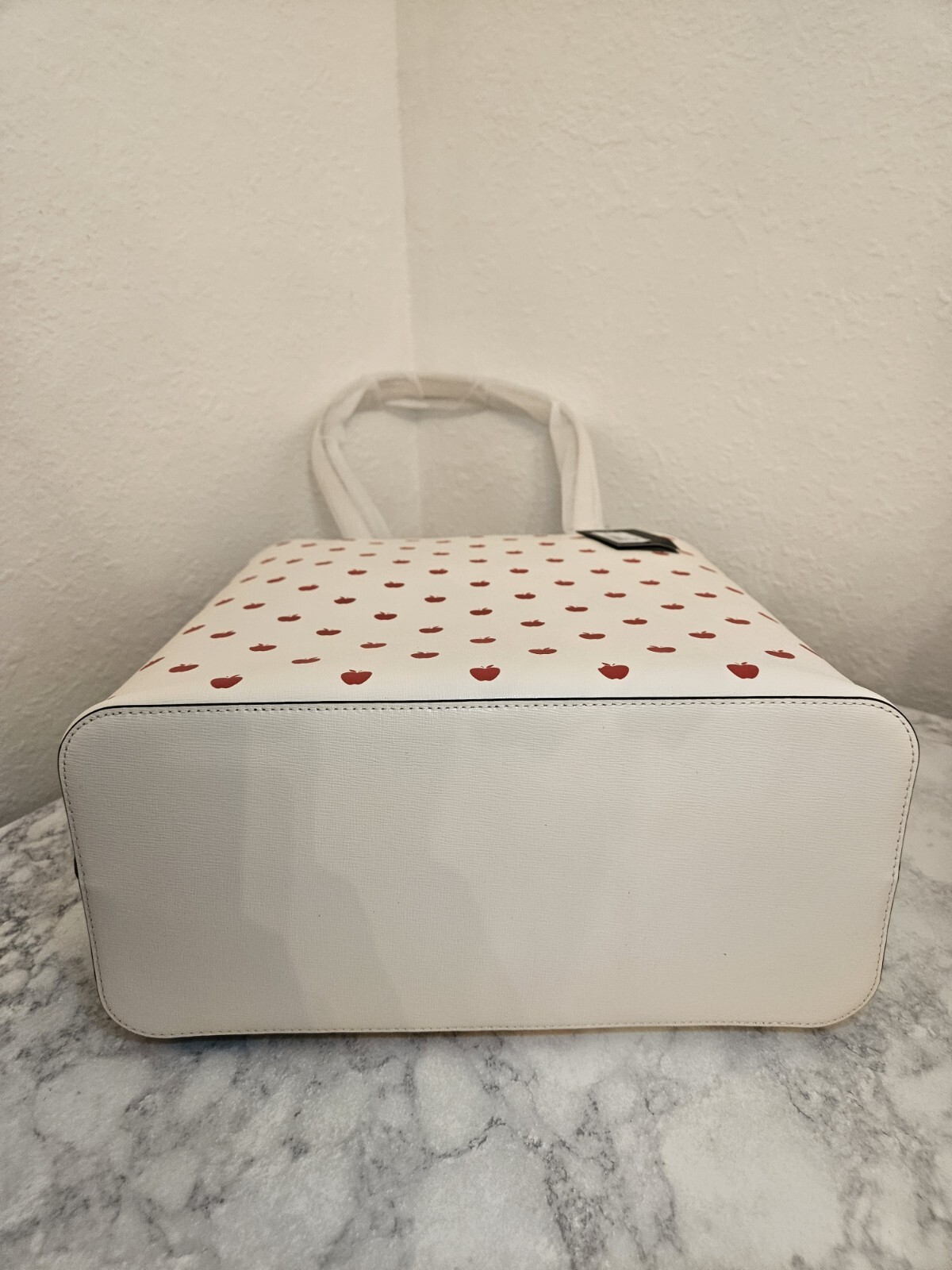 Disney X Kate Spade New York Snow White Waverly Tote NEW WITH TAGS AND DUST BAG