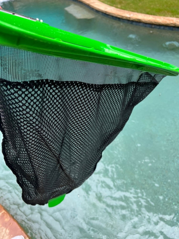 Mr. Frog "Freddy" Leaf Rake Net
