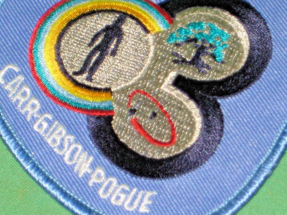 *NASA SKYLAB 4 FINAL MISSION EMBROIDERED CLOTH PATCH - SPACE STATION