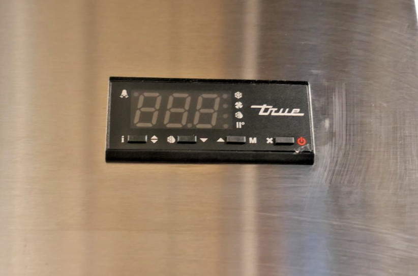 True TG2R-2S-HC Spec Series Two Section Reach-In Refrigerator