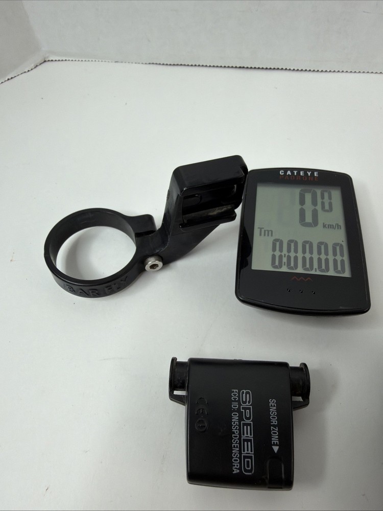 Cateye Padrone DIGITAL Cycling Computer, with Cadence, Speed, Out-Front