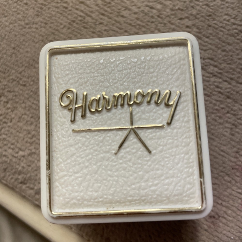 VTG Harmony Bufkor Presentation White Ring Box Hinged made USA