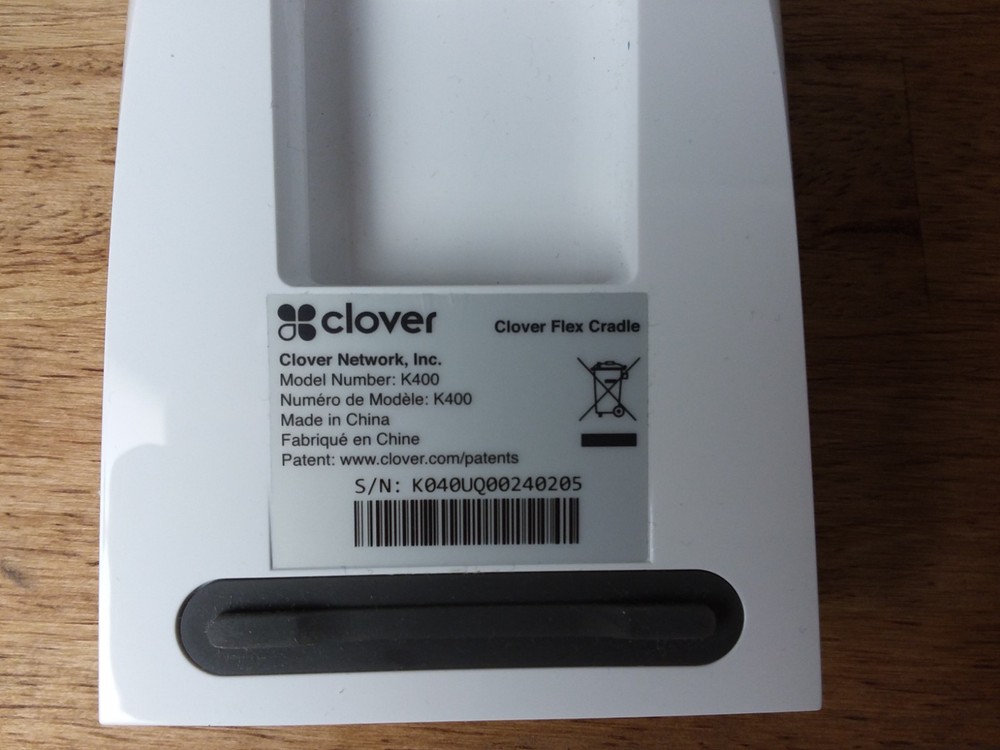 Clover Flex K400 + Flex Kit Handheld POS System Touchscreen