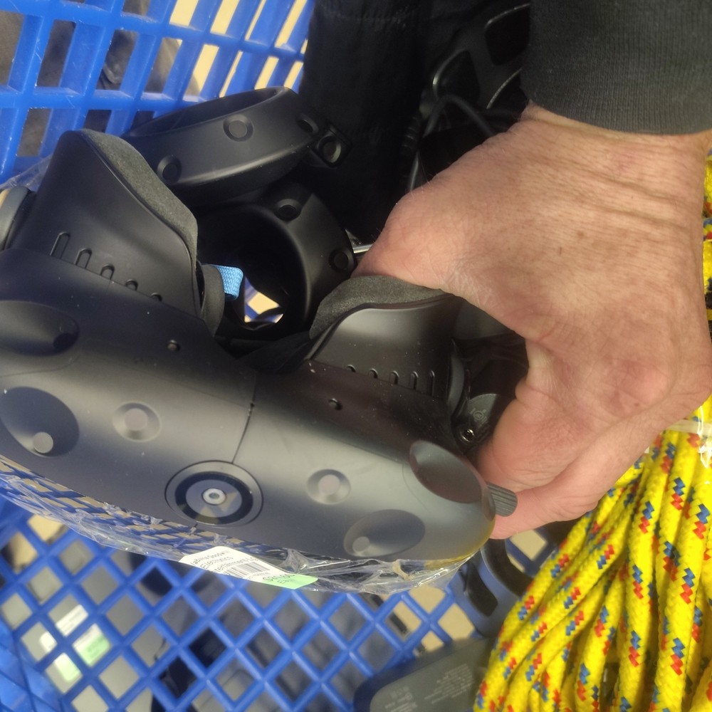 HTC Vive VR Headset Complete System - Virtual Reality Set, Fully Working