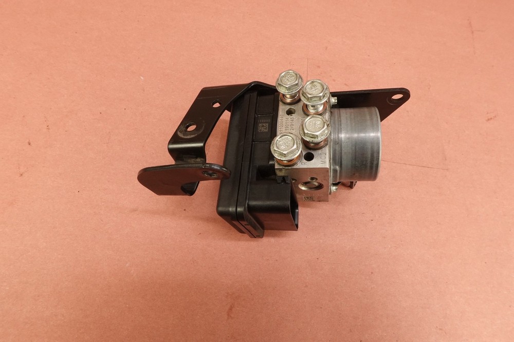 2018-2022 Harley Davidson Heritage Classic FLHCS ABS Pump Module Unit