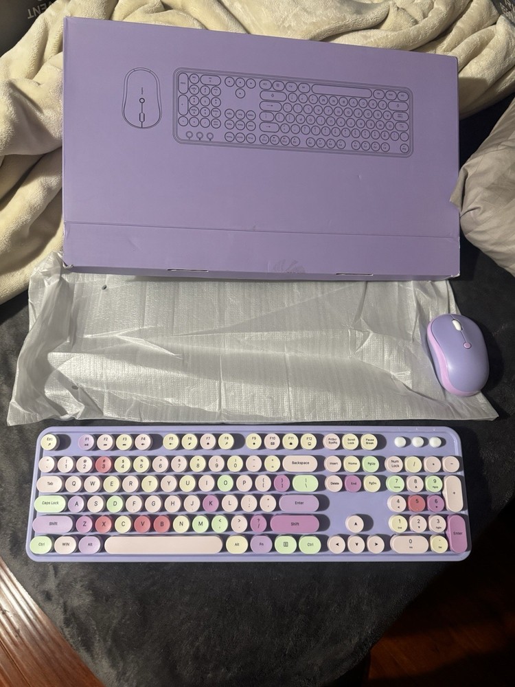 Purple keyboard and mouse