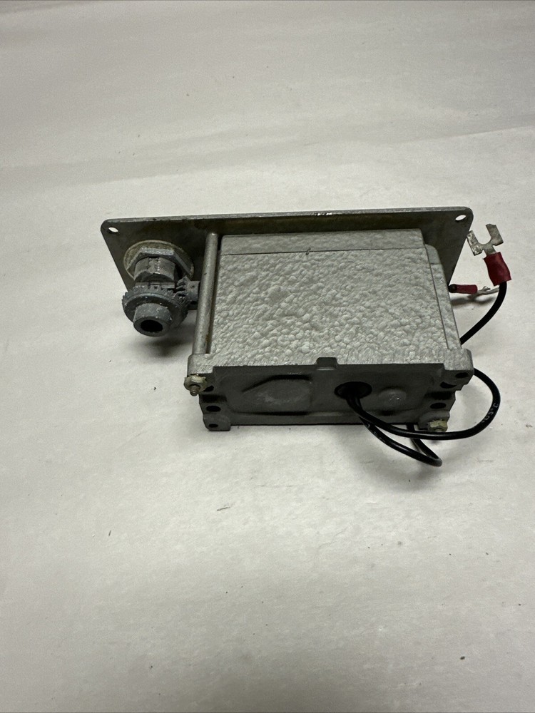 ITT General Controls,CE600BK602,Resettable Counter (G064)