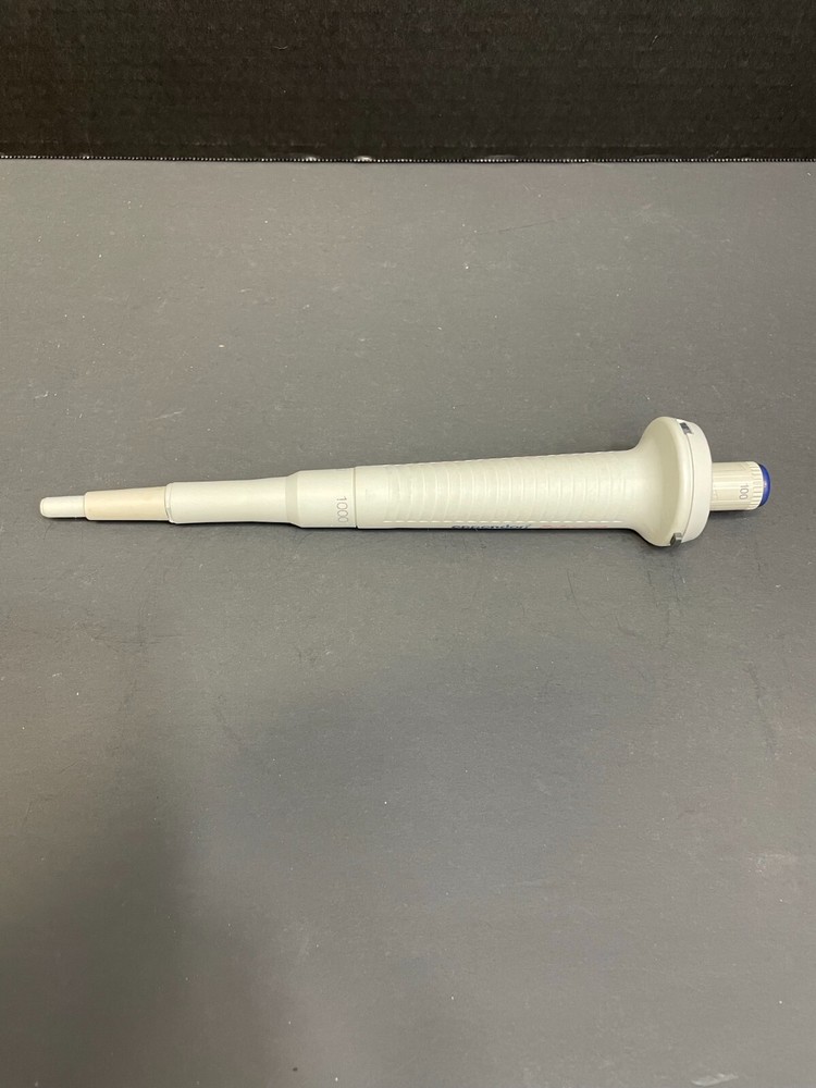Eppendorf Reference Pipette 100 ul Single Channel
