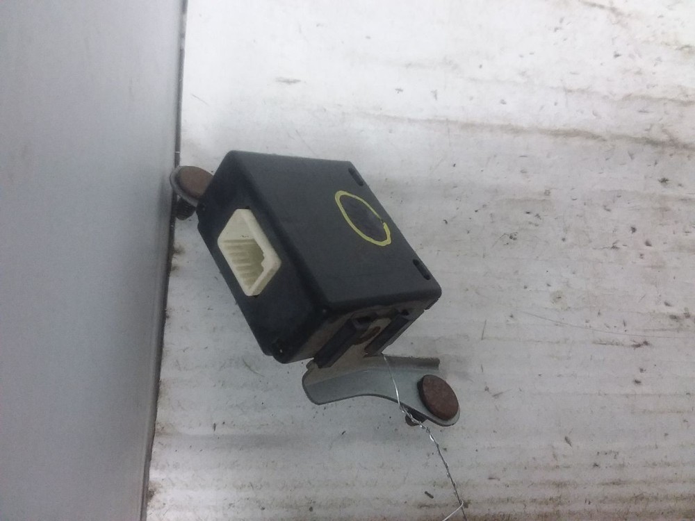 TPMS Control Module Right Hand Dash Fits 08-18 SEQUOIA 89769-0C011