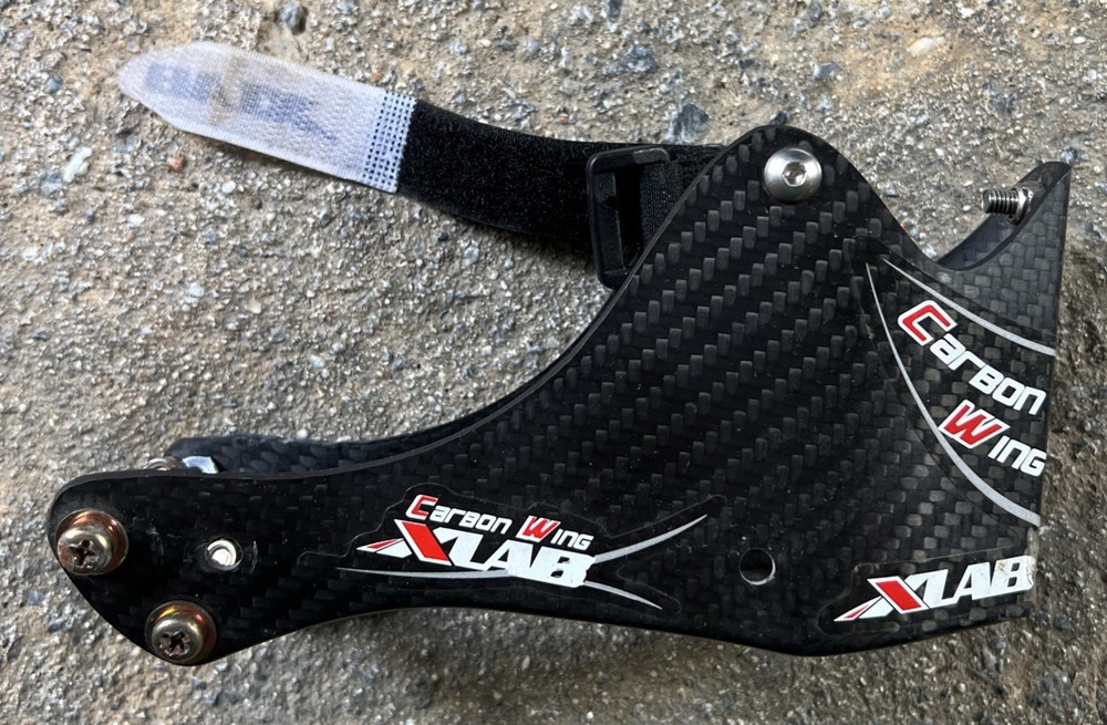 XLAB Carbon Wing Water Bottle Cage Mount 78g