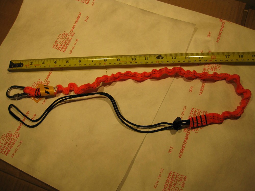 Python Safety Hook2Loop Lanyard Bungee Tether 15 LBS Carabiner EXT-H2LBUNGEE USA