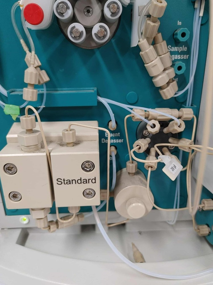 Metrohm 881 Compact IC Pro Ion Chromatography System with Conductivity Detector