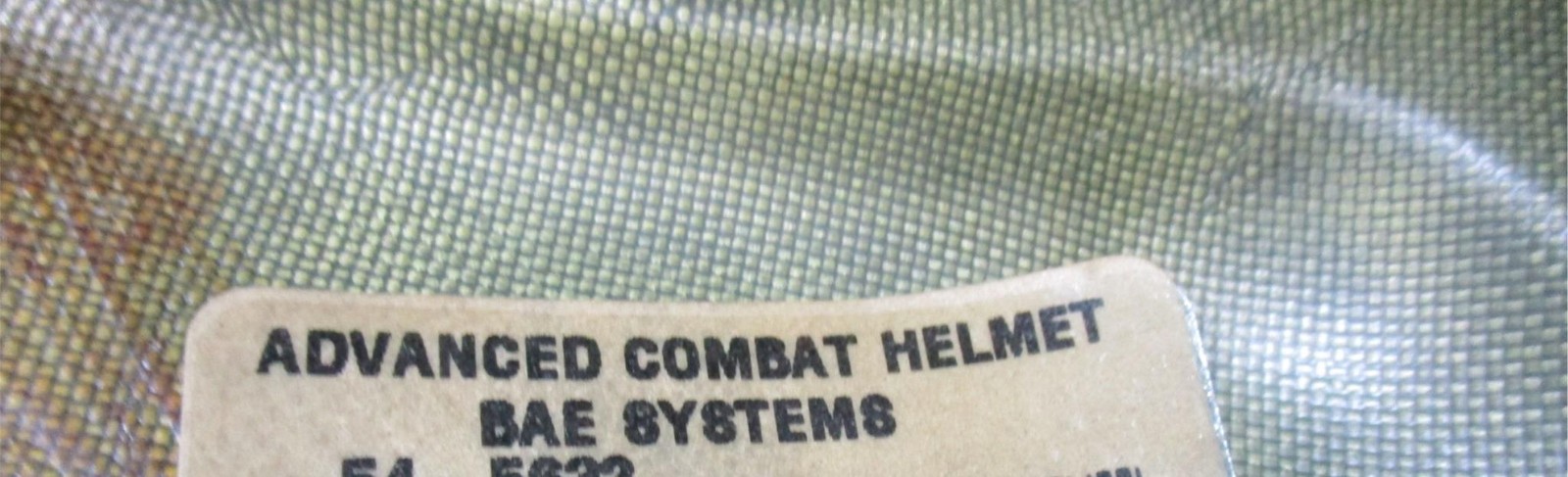 ACH Advanced Combat Helmet Size Medium Foliage Green w/ Pads Chinstrap Ballistic