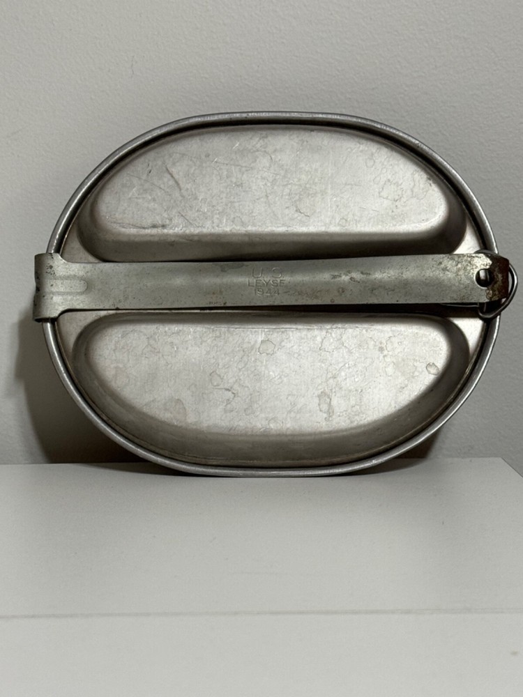 Vintage WWII US Navy MESS KIT w/Fork and Knife-DATED 1944