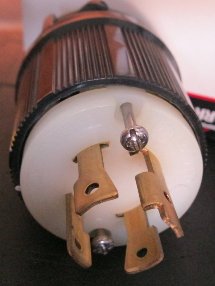 Arrow Hart CWL1430P Plug