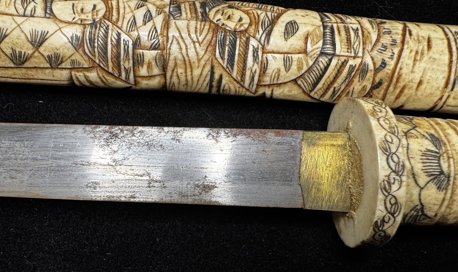 Antique Japanese Meiji Prd. Carved Tanto Dagger Sword w/ Scabbard Brass Mnt