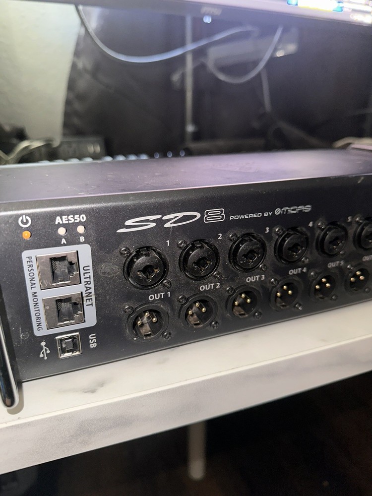 Untested Behringer SD8 Midas Amps