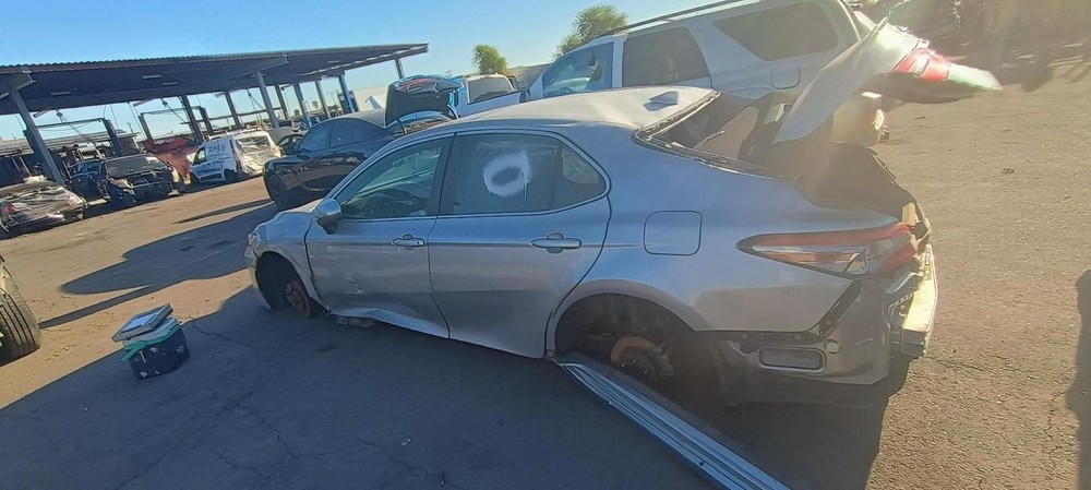 Temperature Control Mounted Below Display Controller Fits 18-23 CAMRY 2402719
