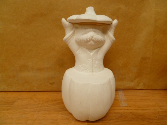C-0864-1 Halloween Figurine Pumpkin with Cat 5.5"T Ceramic Bisque