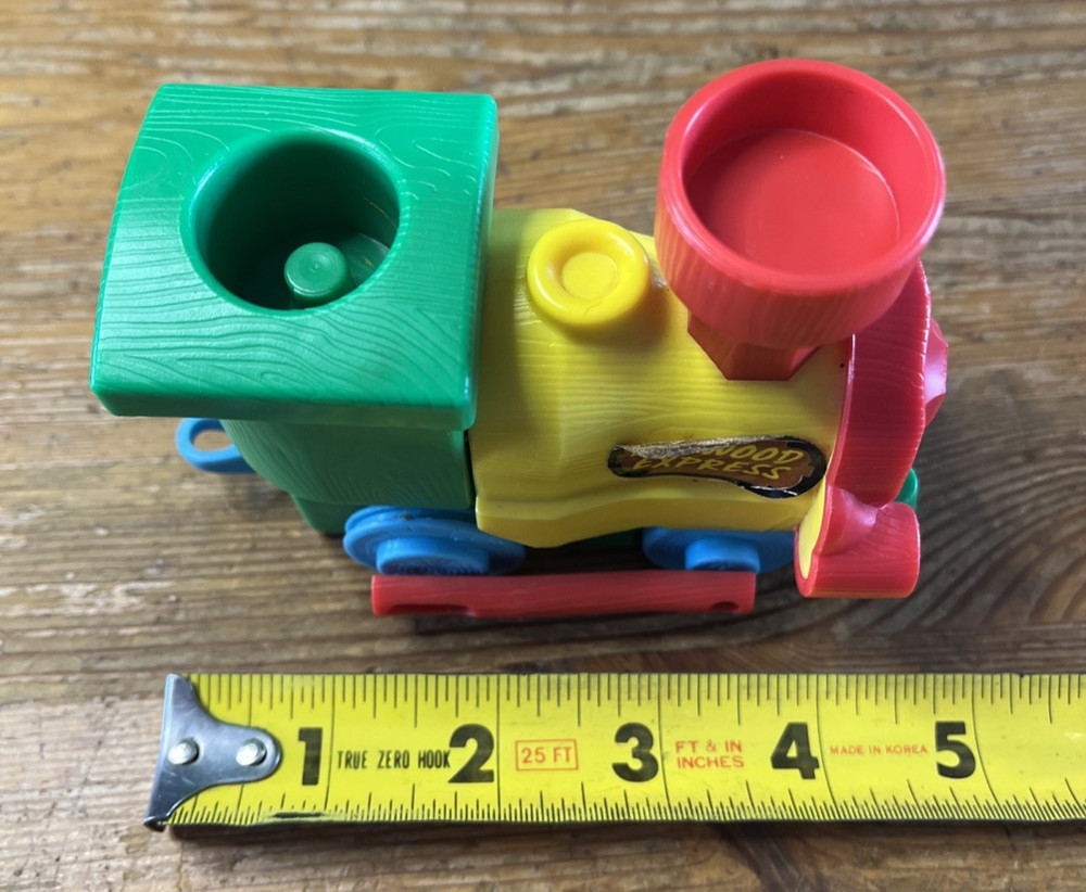 Enchanted Forest Play Set Replacement Engine 1988 Spectra Train Set Part Piece