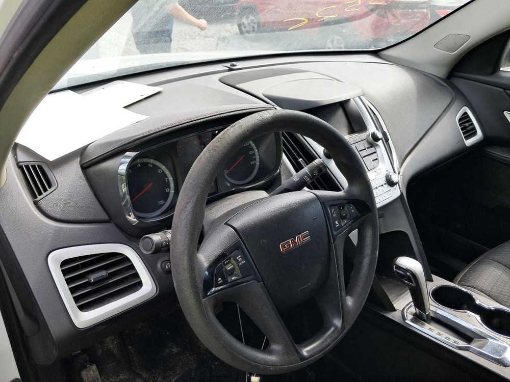 TERRAIN 2012 Glove Box 4774293