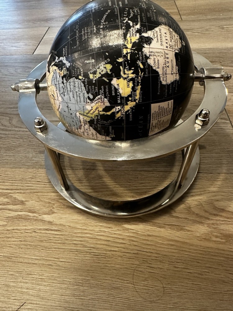 vintage world Mini globe Black With Chrome Stand