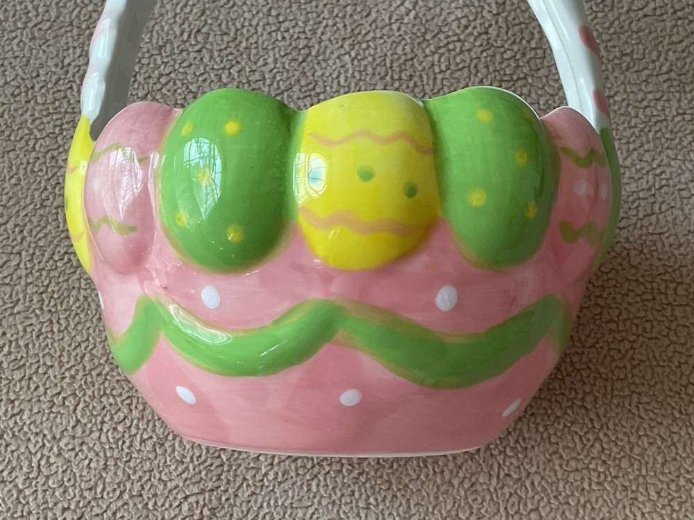 Ceramic Easter Basket Candy Bowl 6x5” Hand Painted