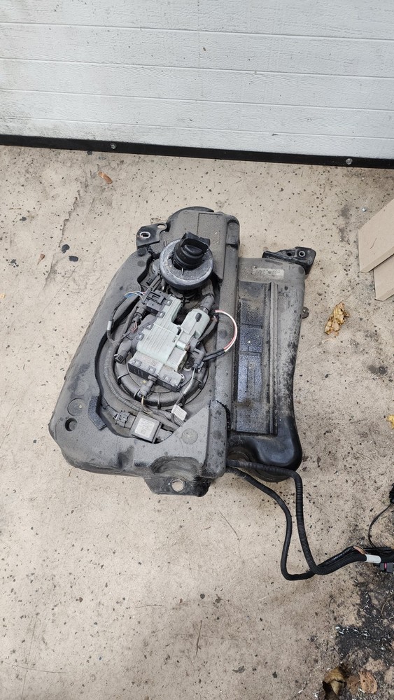 2014 Passag TDI Def Tank