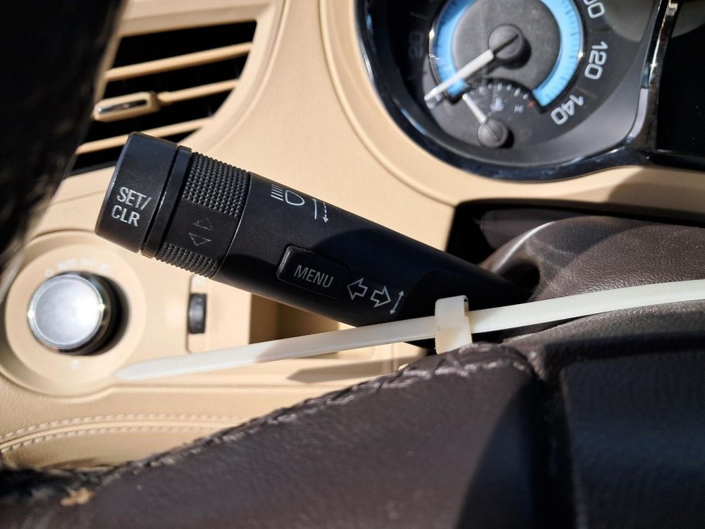 Fuse Box Engine Fits 11 LACROSSE 5000647