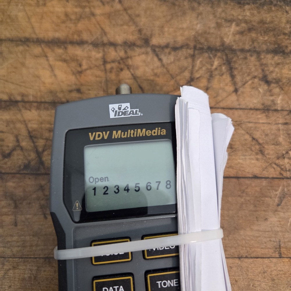 ideal VDV Multimedia Cable Tester Working