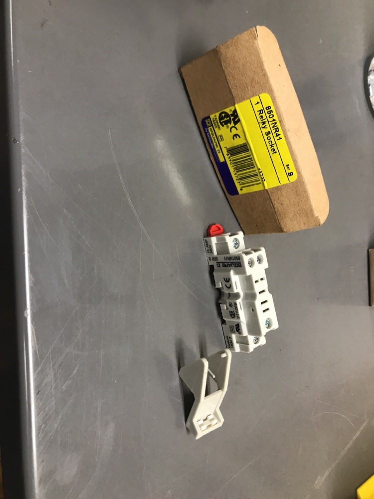 SQUARE D, SOCKET RELAY, 2DT93, 8501NR41, 15 AMP, *NEW SURPLUS*